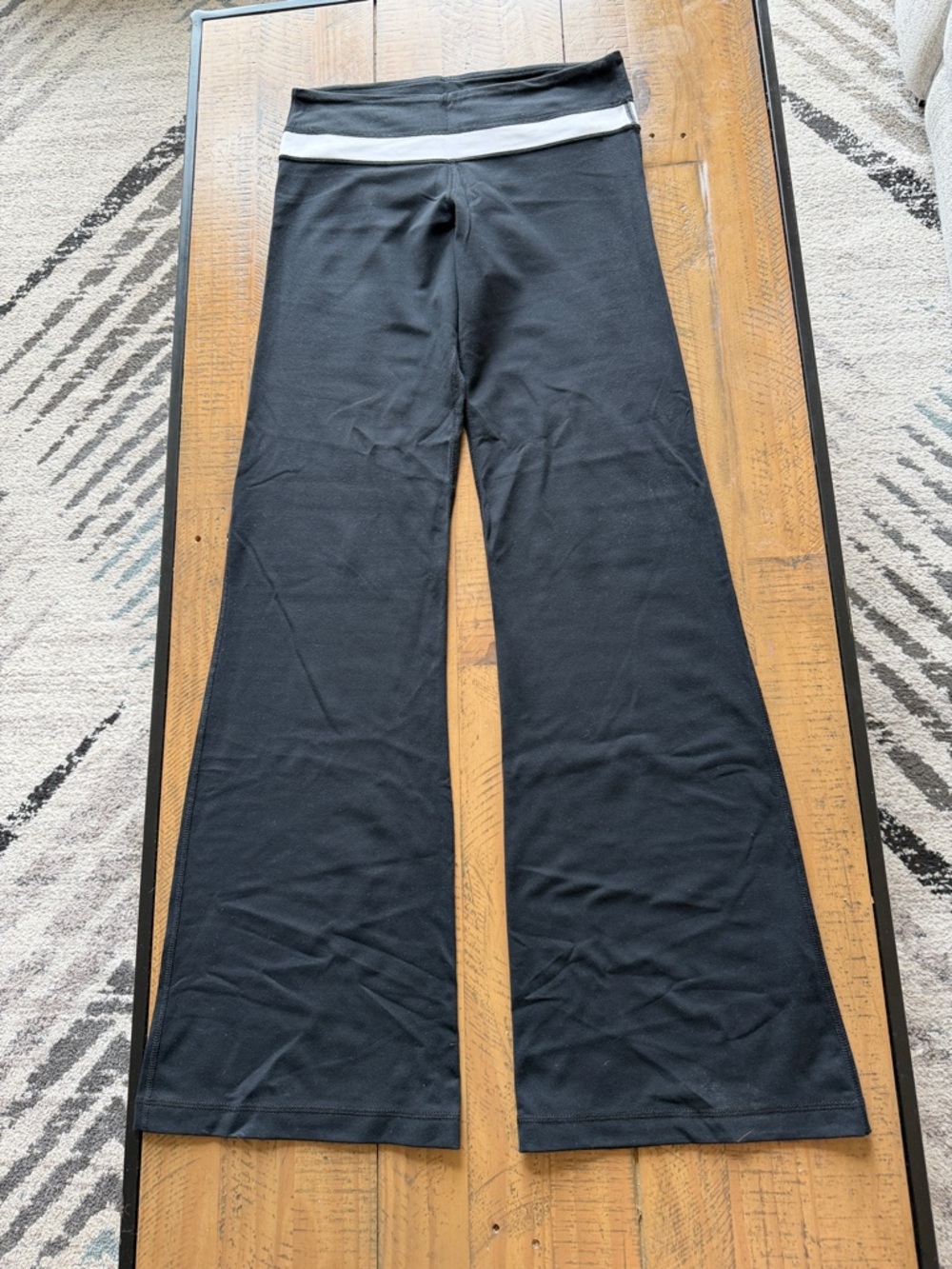 lululemon athletica Black Yoga Pants with White Contrast Waistband